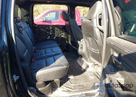 2019 Ram 1500 Limited 4X4 5'7 Box z USA, uszkodzony, nr VIN 1C6SRFHT1KN673778